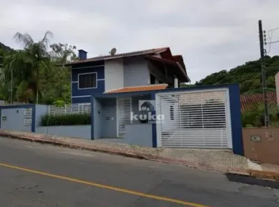 Casa com 4 Quartos à venda, 259m² no Vila Baependi, Jaraguá do Sul