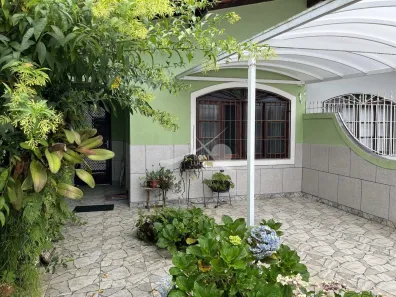 Casa com 2 Quartos à venda, 84m² no Flórida, Praia Grande