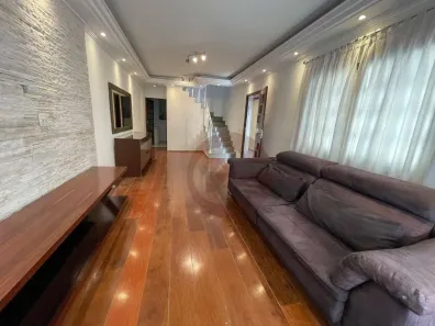 Sobrado com 4 Quartos à venda, 200m² no Vila Gomes, São Paulo