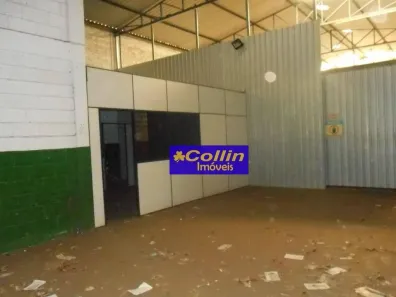 Galpão/Depósito/Armazém para alugar, 360m² no Parque das Américas, Uberaba