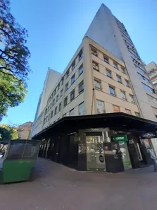 Sala Comercial para alugar, 1000m² no Centro Histórico, Porto Alegre