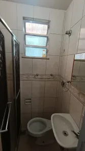 Casa com 1 Quarto para alugar, 30m² no Ramos, Rio de Janeiro