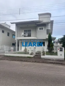 Casa com 3 Quartos à venda, 232m² no Pedra Branca, Palhoça
