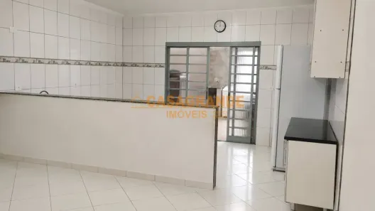 Sobrado com 2 Quartos à venda, 126m² no Jardim Nova Flórida, São José dos Campos