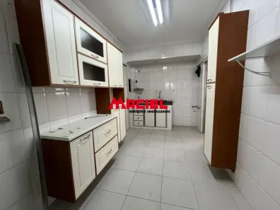 Apartamento com 3 Quartos à venda, 81m² no Vila Adyana, São José dos Campos
