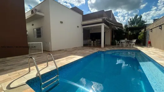 Casa de Condomínio com 3 Quartos à venda, 222m² no Residencial Quinta das Flores, Presidente Prudente