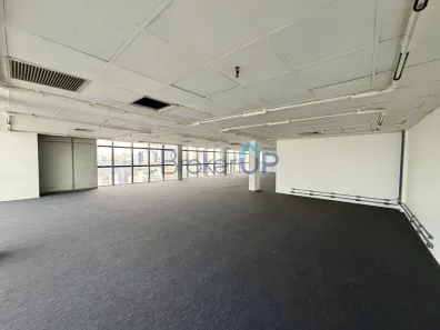 Sala Comercial para alugar, 280m² no Centro Histórico, Porto Alegre