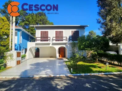 Sobrado com 4 Quartos para alugar, 300m² no Residencial Morada dos Pássaros-Aldeia da Serra, Barueri
