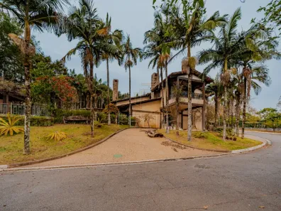 Casa de Condomínio com 5 Quartos para venda ou aluguel, 747m² no Alphaville, Santana de Parnaíba