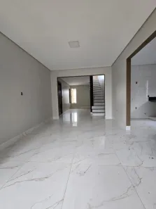 Sobrado com 4 Quartos à venda, 360m² no Parque Trindade III, Aparecida de Goiânia
