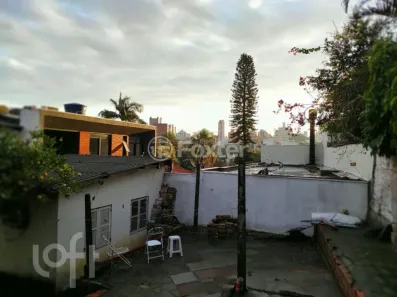Casa com 5 Quartos à venda, 500m² no Petrópolis, Porto Alegre