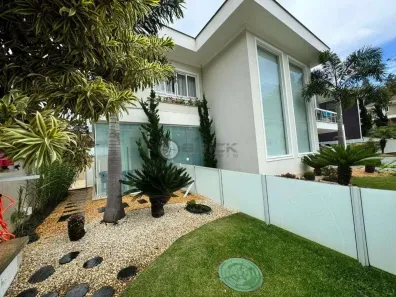 Casa de Condomínio com 4 Quartos à venda, 295m² no Panorama, Teresópolis