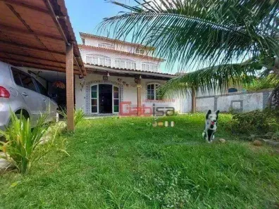 Casa com 5 Quartos à venda, 250m² no Peró, Cabo Frio