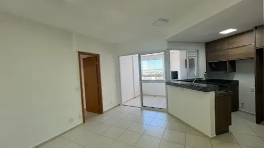 Apartamento com 3 Quartos para alugar, 75m² no Centro, Rolândia
