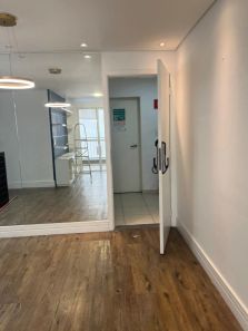 Apartamento com 2 Quartos à venda, 54m² no Vila Santa Terezinha, Carapicuíba