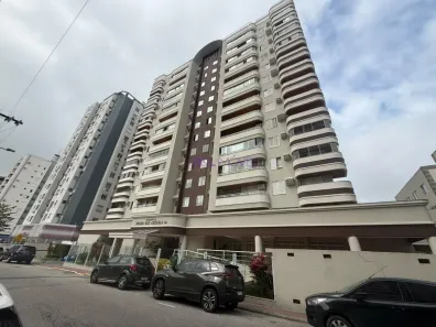 Apartamento com 3 Quartos para alugar, 130m² no Campinas, São José