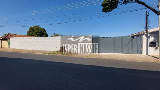 Lote/Terreno para alugar, 10m² no Vila Rezende, Franca