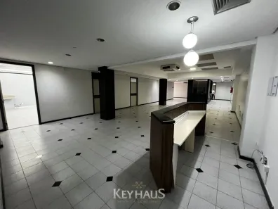 Sala Comercial para alugar, 330m² no Centro, Itajaí