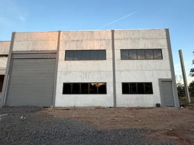 Galpão/Depósito/Armazém para alugar, 700m² no Monte Belo, Gravataí