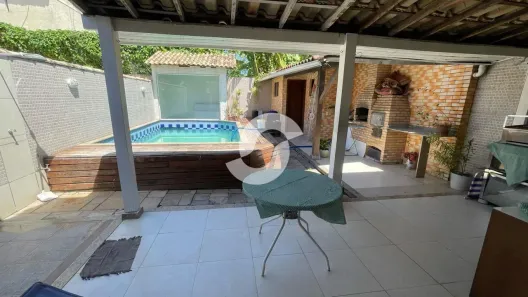 Apartamento com 5 Quartos à venda, 240m² no Serra Grande, Niterói