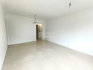 Apartamento com 3 Quartos para alugar, 82m² no Carvoeira, Florianópolis