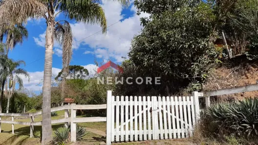 Fazenda/Sítio à venda, 250m² no , Pedra Bela