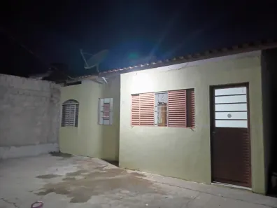 Casa com 2 Quartos à venda, 45m² no Loteamento Residencial Francisca Loureiro Borba, Cuiabá
