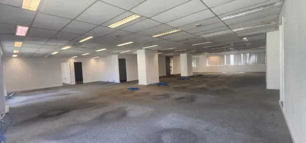 Sala Comercial com 3 Quartos para alugar, 395m² no Centro, Rio de Janeiro
