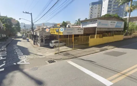 Imóvel Comercial com 1 Quarto à venda, 120m² no Trindade, Florianópolis