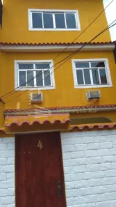 Casa com 2 Quartos à venda, 360m² no Olaria, Rio de Janeiro
