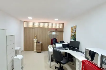 Sala Comercial à venda, 29m² no Del Castilho, Rio de Janeiro