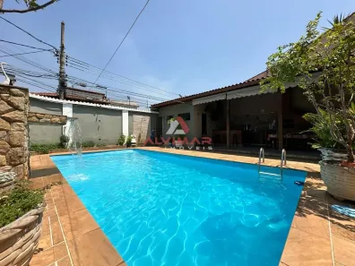 Casa com 4 Quartos à venda, 360m² no Vila Mury, Volta Redonda