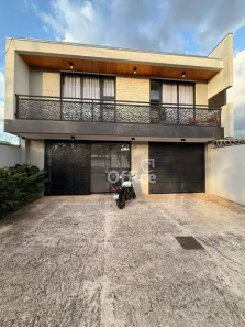 Imóvel Comercial com 3 Quartos à venda, 219m² no Santo André, Anápolis