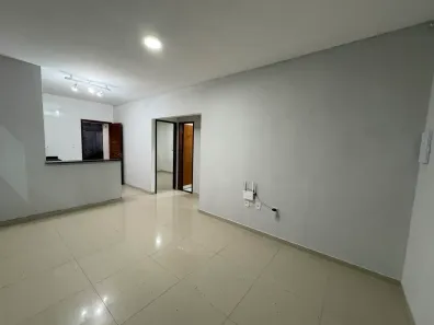 Casa com 2 Quartos para alugar, 68m² no Cajupiranga, Parnamirim