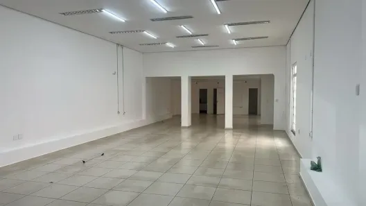 Ponto Comercial para alugar, 185m² no Centro, Pouso Alegre