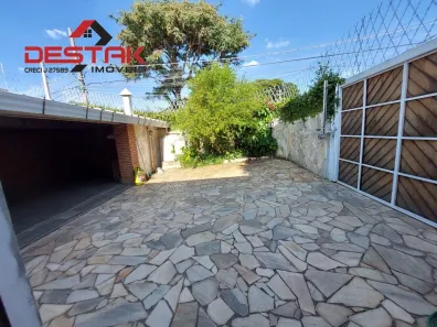 Casa com 3 Quartos para alugar, 240m² no Vila Municipal, Jundiaí