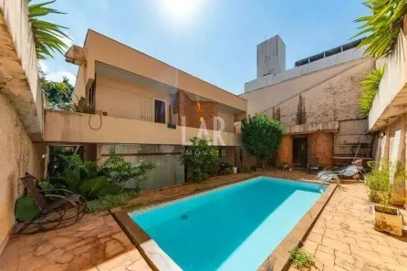 Casa com 4 Quartos para alugar, 355m² no São Bento, Belo Horizonte