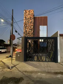 Casa com 3 Quartos à venda, 118m² no Setor Ferroviário, Formosa