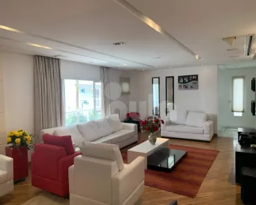 Sobrado com 3 Quartos à venda, 244m² no Vila Gilda, Santo André