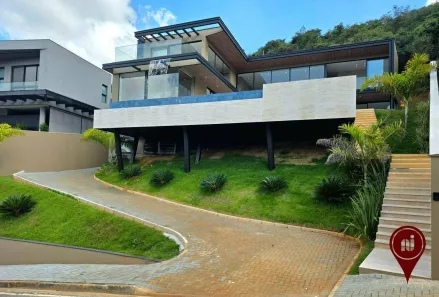 Casa de Condomínio com 5 Quartos à venda, 720m² no Vale do Sereno, Nova Lima