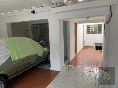 Casa com 2 Quartos à venda, 125m² no Vila Vitória, Santo André