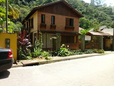 Casa com 5 Quartos à venda, 249m² no Mury, Nova Friburgo