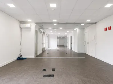 Sala Comercial para alugar, 183m² no Barra Funda, São Paulo