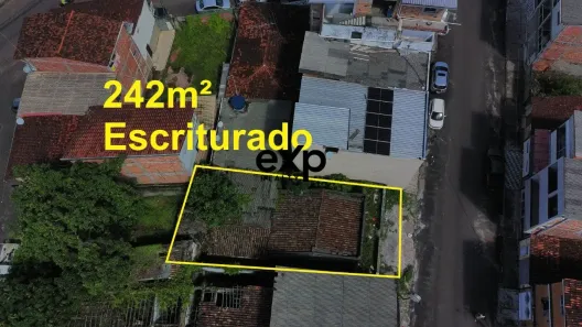 Lote/Terreno à venda, 242m² no Graça, Valença