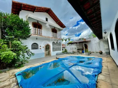 Casa com 3 Quartos à venda, 325m² no Castelo, Belo Horizonte