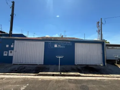 Casa com 4 Quartos à venda, 210m² no Parque Residencial Vale do Sol, Araraquara