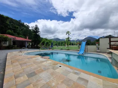 Casa com 2 Quartos à venda, 300m² no Itaipava, Petrópolis