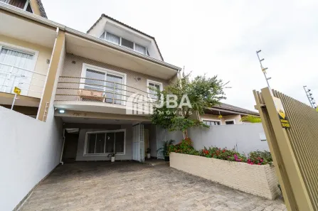 Sobrado com 4 Quartos à venda, 299m² no Uberaba, Curitiba