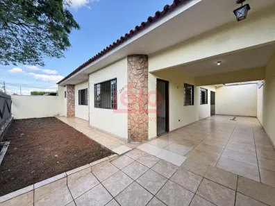 Casa com 3 Quartos para alugar, 110m² no Parque das Bandeiras, Maringá