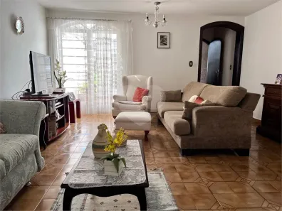 Sobrado com 2 Quartos à venda, 201m² no Centro, Mogi das Cruzes